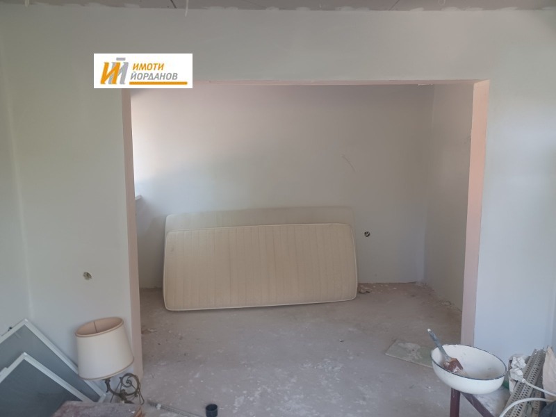 Till salu  Hus region Veliko Tarnovo , Pavlikeni , 70 kvm | 76683597 - bild [4]