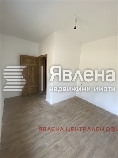 Til salg  Hus region Sofia , Godech , 162 kvm | 21079918 - billede [10]