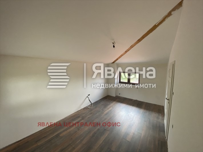 Til salg  Hus region Sofia , Godech , 162 kvm | 21079918 - billede [6]