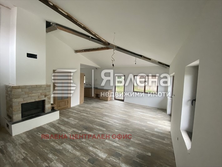Til salg  Hus region Sofia , Godech , 162 kvm | 21079918 - billede [5]