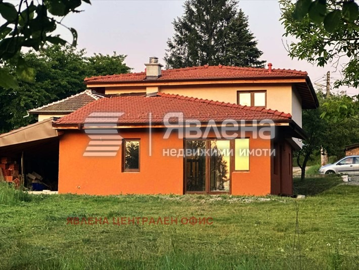 Til salg  Hus region Sofia , Godech , 162 kvm | 21079918