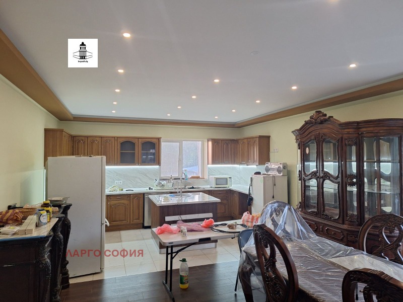 Na prodej  Dům oblast Pazardzhik , Cerovo , 240 m2 | 88895954
