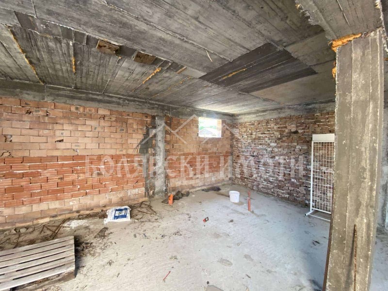 Till salu  Hus region Veliko Tarnovo , Ledenik , 300 kvm | 68350571 - bild [15]