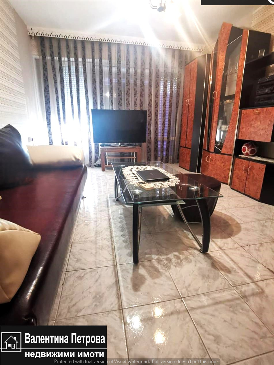 Продава 2-СТАЕН, гр. Русе, Здравец Изток, снимка 2 - Апартаменти - 53616444