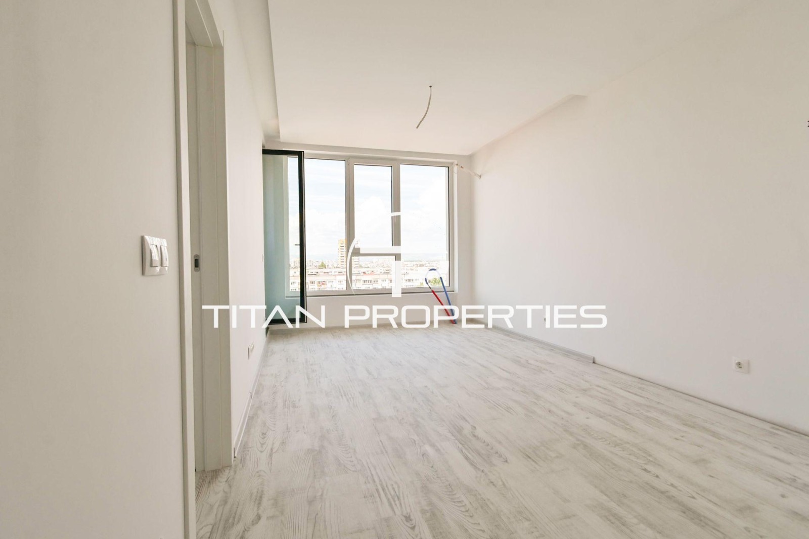 Продава 2-СТАЕН, гр. София, Банишора, снимка 2 - Апартаменти - 55702601