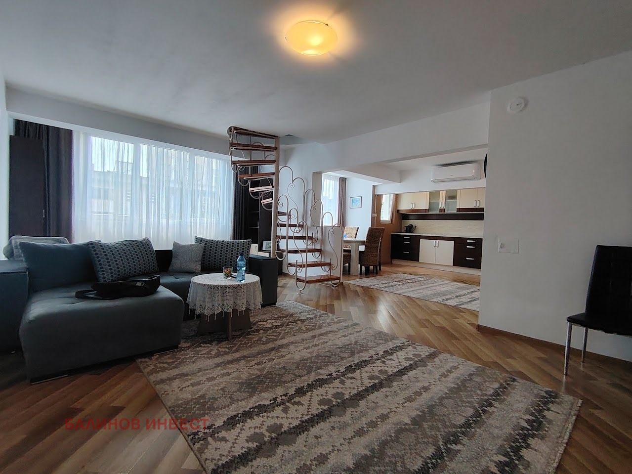 Продава 4-СТАЕН, гр. Варна, Централна поща, снимка 5 - Апартаменти - 55298778