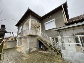 Casa Butovo, regione Veliko Tarnovo 1