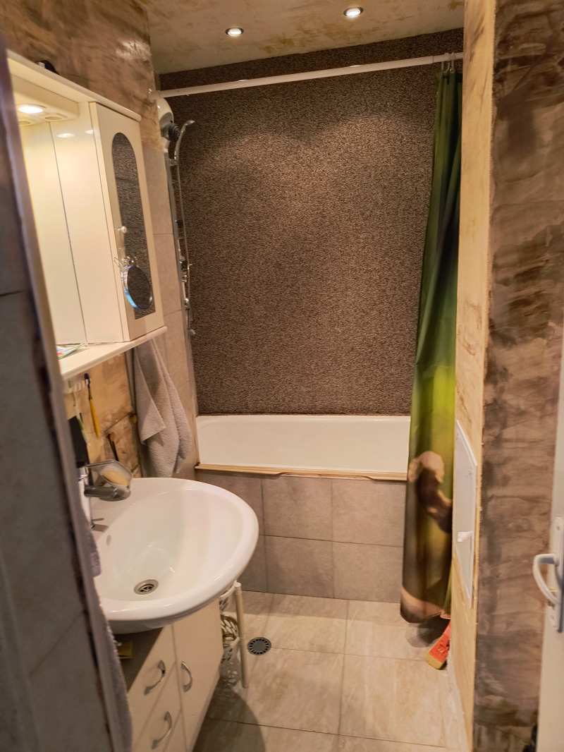 Myytävänä  2 makuuhuonetta Vratsa , Dabnika , 73 neliömetriä | 72436221 - kuva [8]