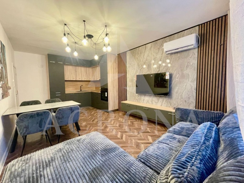 In vendita  2 camere da letto Plovdiv , Hristo Smirnenski , 70 mq | 51723242 - Immagine [2]
