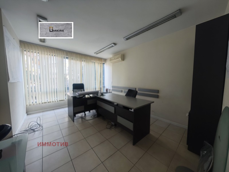 Продава  Офис град Варна , Лятно кино Тракия , 90 кв.м | 46381261 - изображение [3]