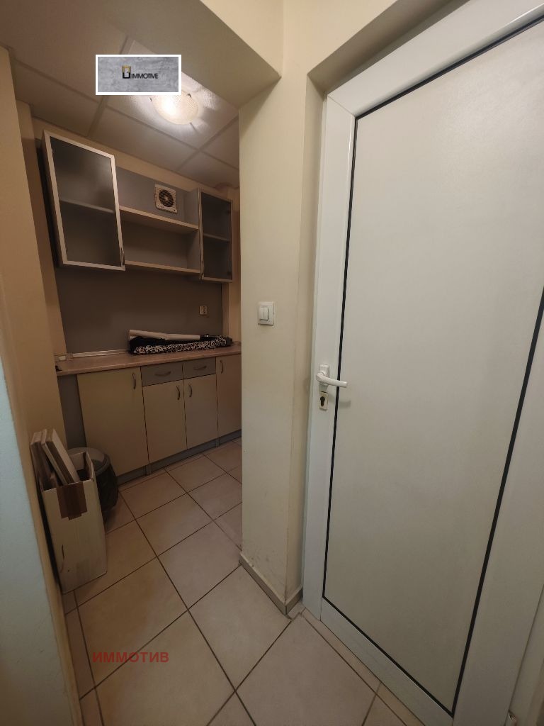 Продаја  Канцеларија Варна , Лјатно кино Тракија , 90 м2 | 46381261 - слика [8]