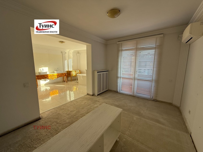 Продава КЪЩА, гр. Пловдив, Кършияка, снимка 8 - Къщи - 52537691