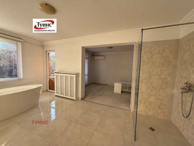 Продава КЪЩА, гр. Пловдив, Кършияка, снимка 14 - Къщи - 52537691