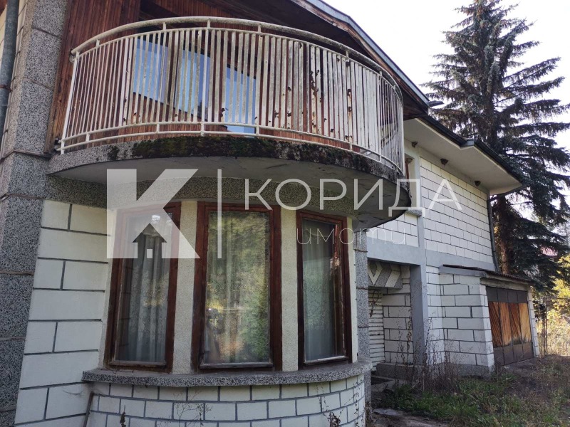 Продава КЪЩА в област София, гр. Самоков - 240 кв.м / 125 000 € » 244 478.75 лв., КОРИДА ПРОПЪРТИ ООД