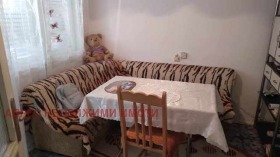 1 chambre Tsentar, Stara Zagora 1