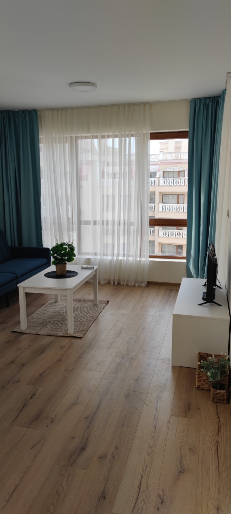 На продаж  1 спальня Варна , Аспарухово , 70 кв.м | 41405842