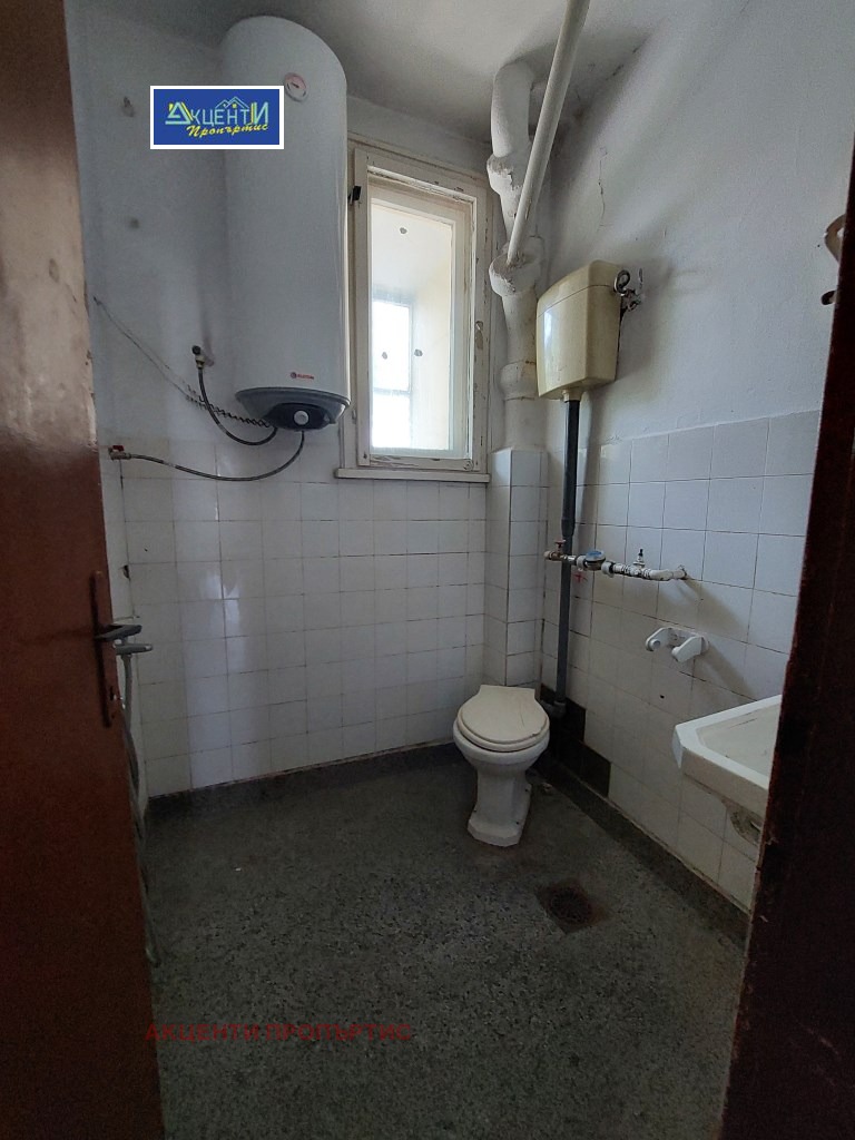 Eladó  2 hálószobás Veliko Tarnovo , Centar , 100 négyzetméter | 38336983 - kép [5]