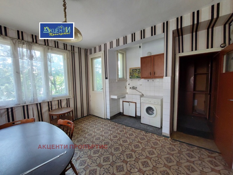 Eladó  2 hálószobás Veliko Tarnovo , Centar , 100 négyzetméter | 38336983 - kép [4]
