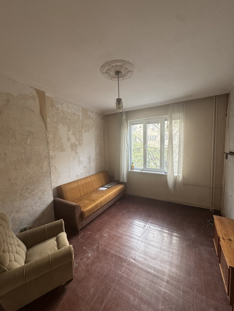 Продава 3-СТАЕН, гр. София, Център, снимка 3 - Апартаменти - 52360214