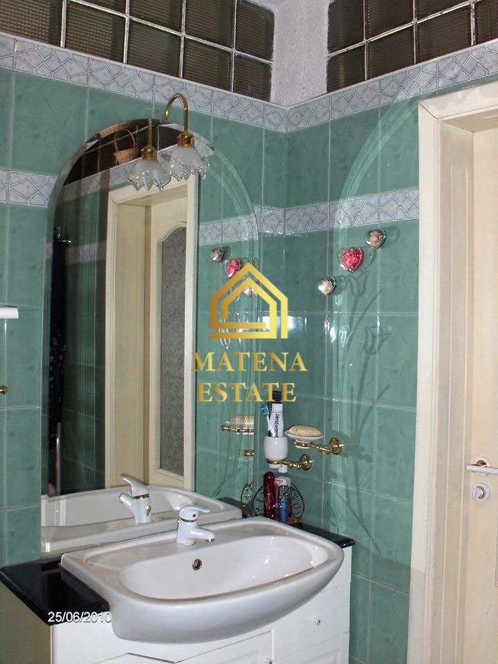 Продава 3-СТАЕН, гр. София, Оборище, снимка 2 - Апартаменти - 55261999