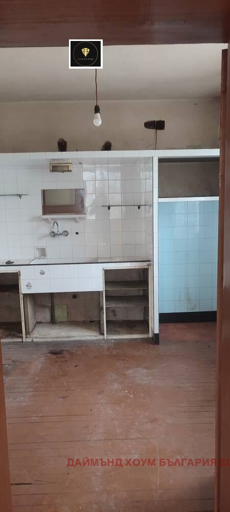Продава ЕТАЖ ОТ КЪЩА, с. Крумово, област Пловдив, снимка 8 - Етаж от къща - 55430705