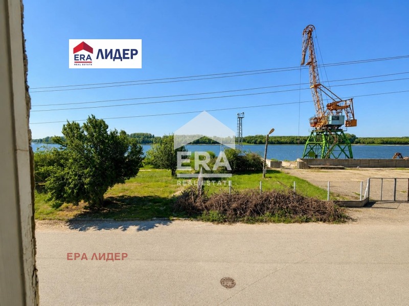Продава ВИЛА, гр. Тутракан, област Силистра, снимка 4 - Вили - 55632369