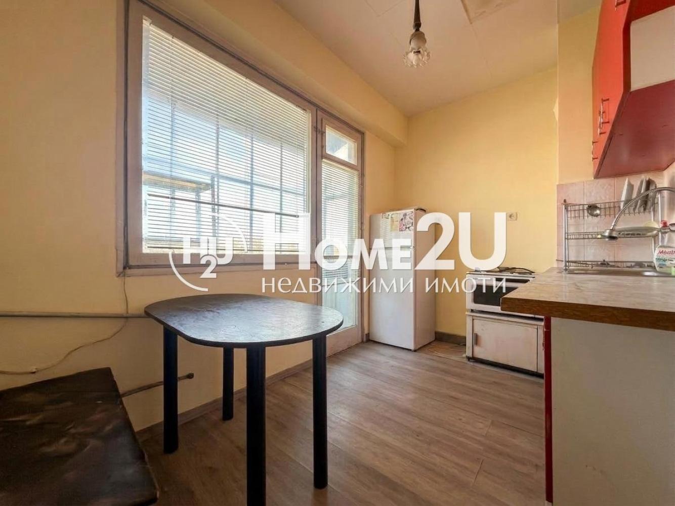 Продава 2-СТАЕН, гр. Пловдив, Гагарин, снимка 2 - Апартаменти - 54188514