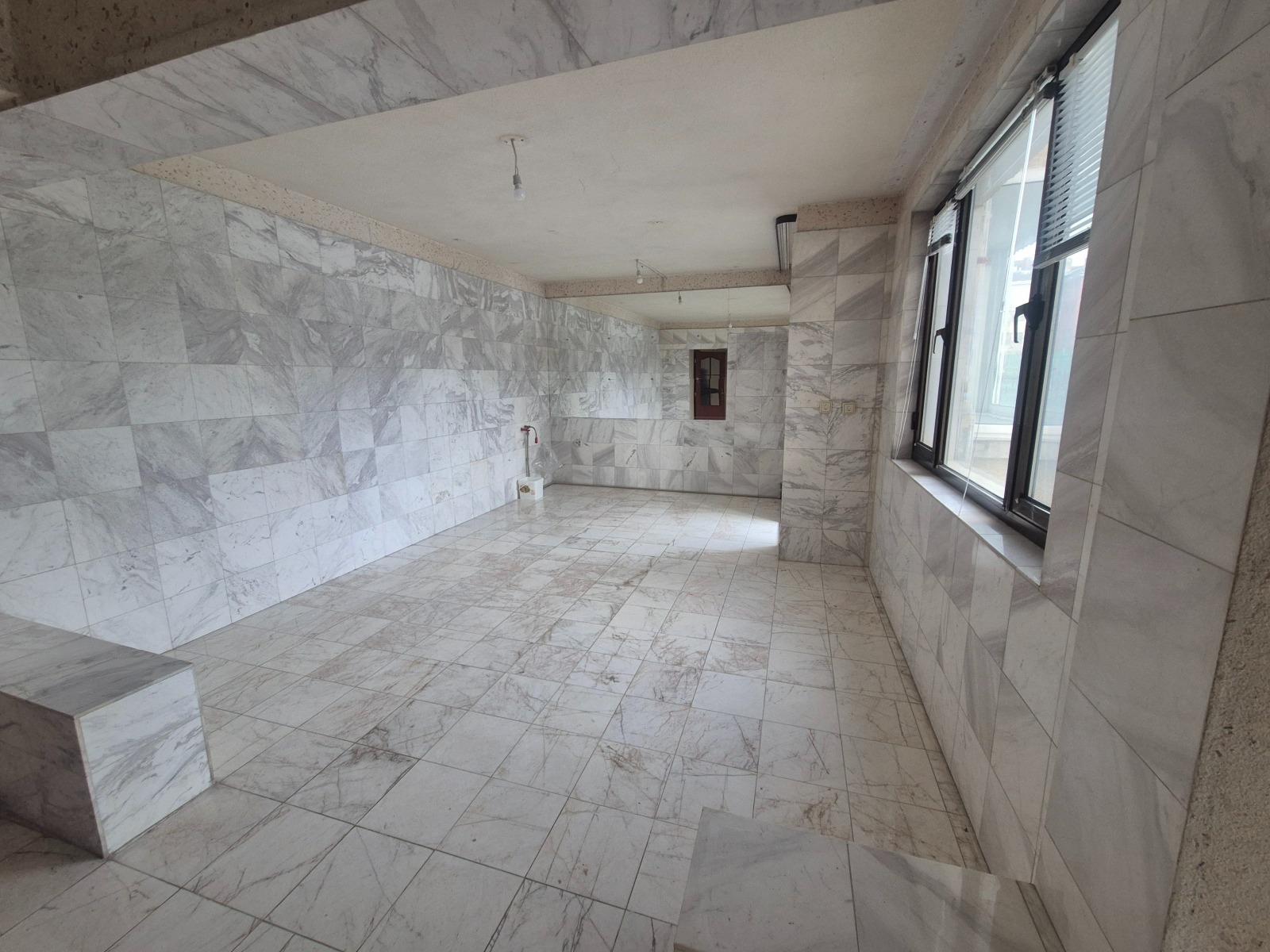 Продава 3-СТАЕН, гр. Велико Търново, Зона Б, снимка 4 - Апартаменти - 53616004