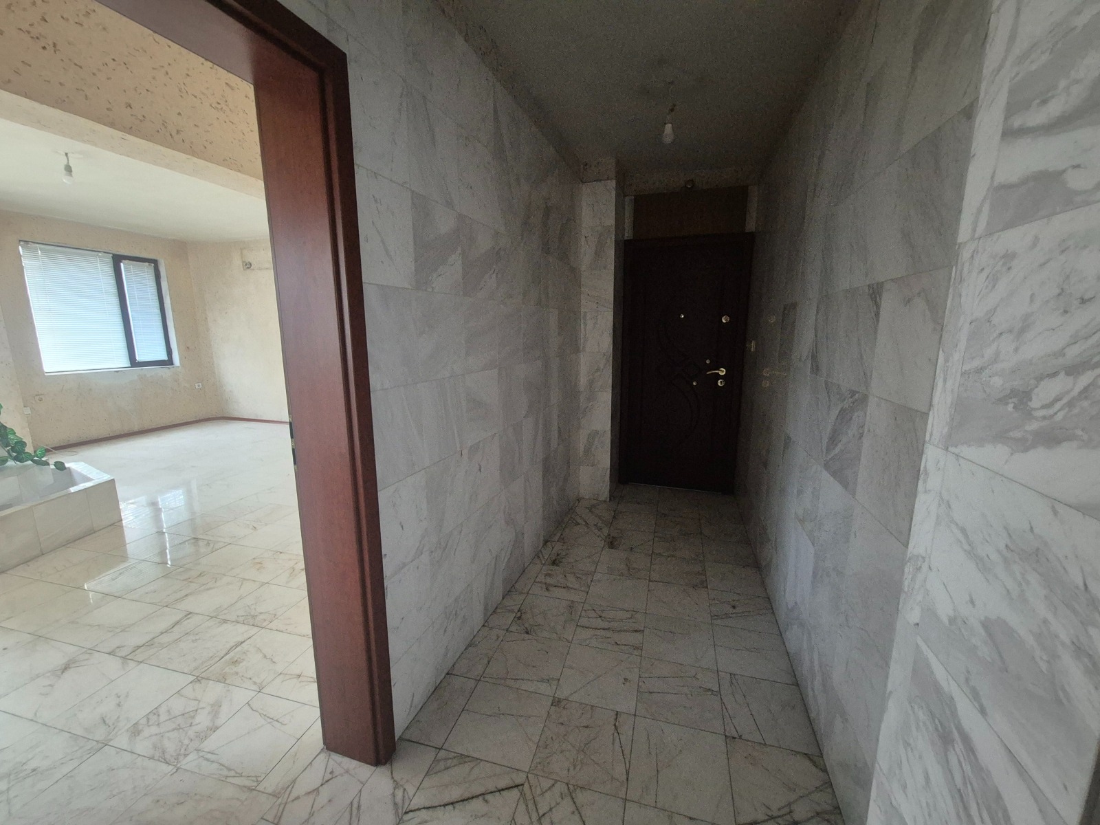 Продава 3-СТАЕН, гр. Велико Търново, Зона Б, снимка 14 - Апартаменти - 53616004