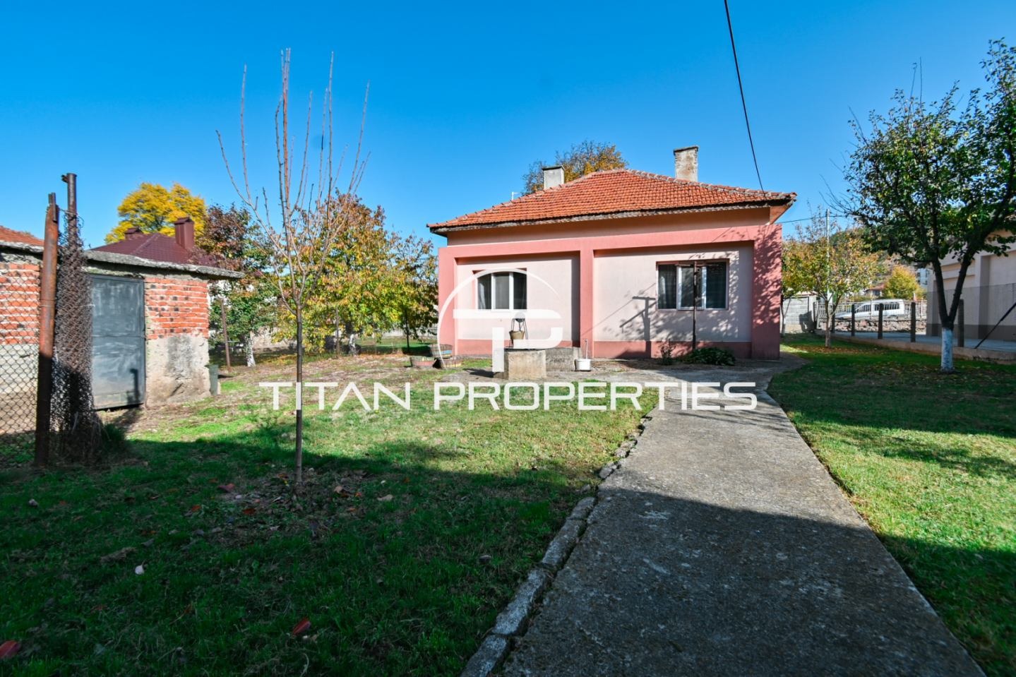 Продава КЪЩА, с. Горна Малина, област София област