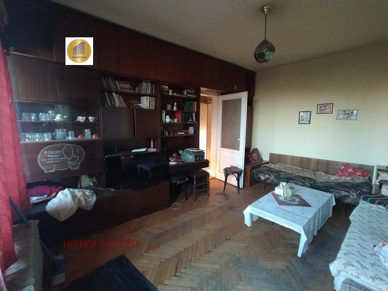 Te koop  1 slaapkamer Sofia , Iztok , 70 m² | 37652347