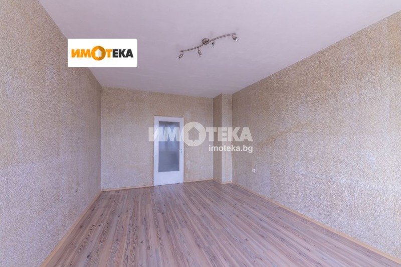 Продава 3-СТАЕН, гр. Варна, Кайсиева градина, снимка 2 - Aпартаменти - 47037744