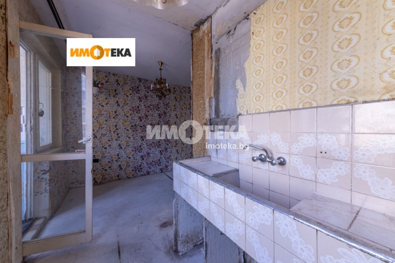 Продава 3-СТАЕН, гр. Варна, Кайсиева градина, снимка 15 - Aпартаменти - 47037744