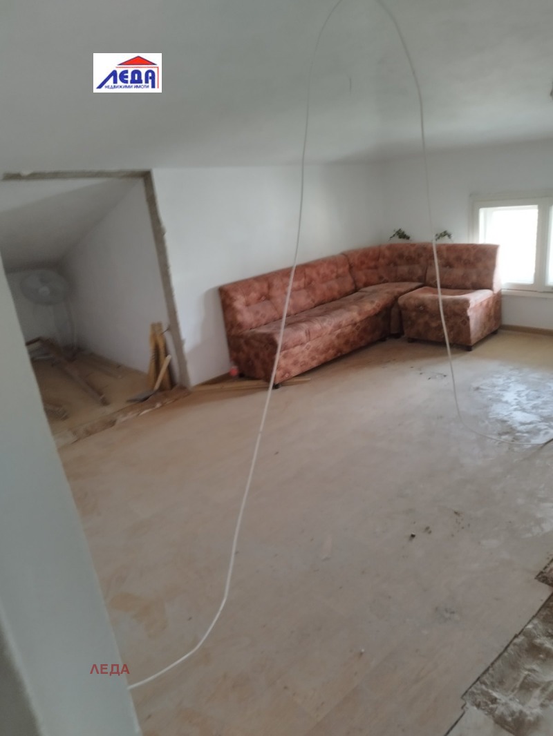 De vânzare  2 dormitoare Pleven , Mara Dencieva , 80 mp | 97051658