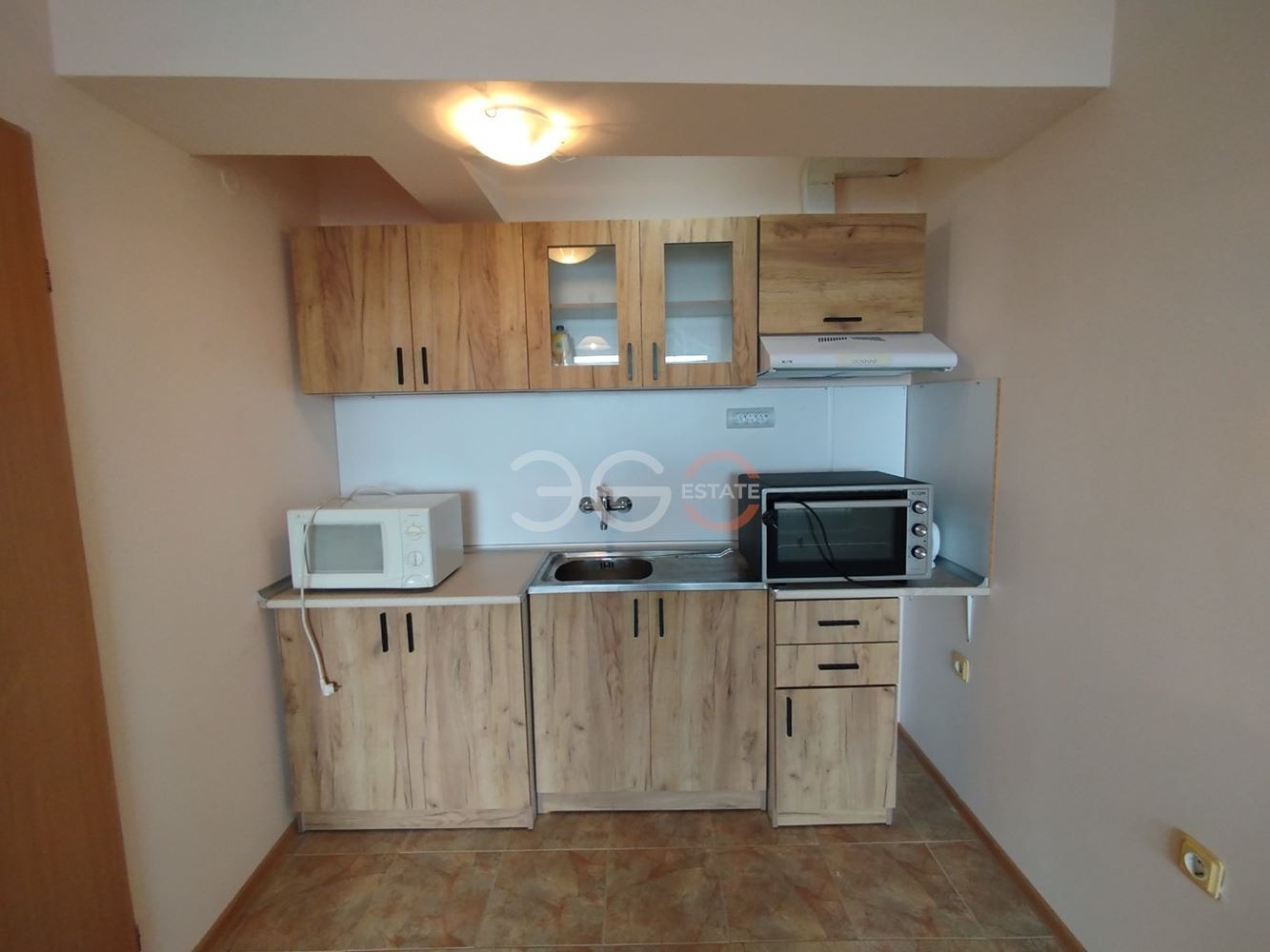 Продава 2-СТАЕН, гр. Варна, Бриз, снимка 8 - Апартаменти - 54629866