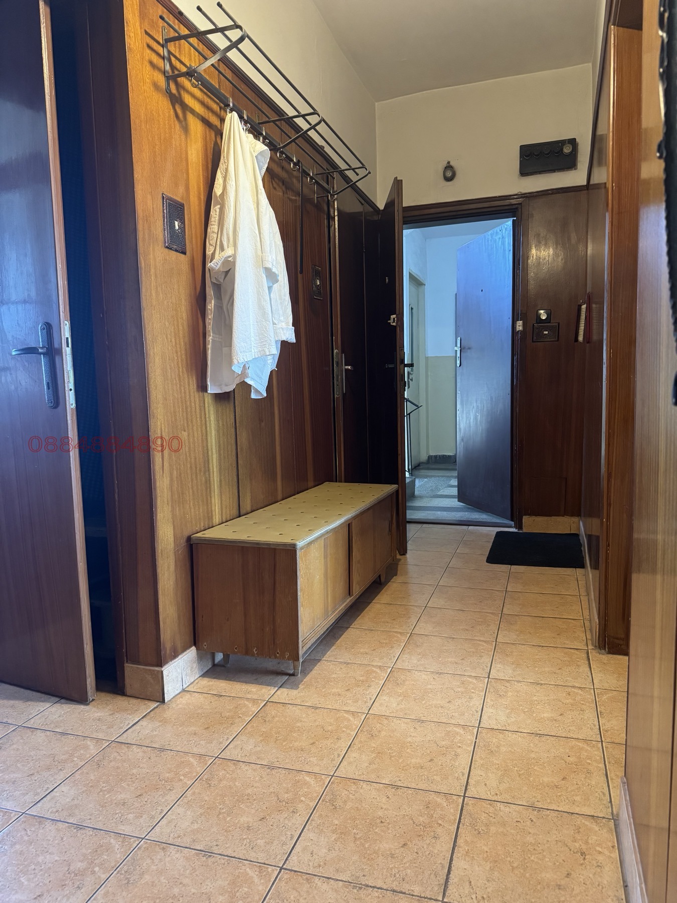 Продава 3-СТАЕН, гр. Перник, Димова махала, снимка 3 - Апартаменти - 55969381