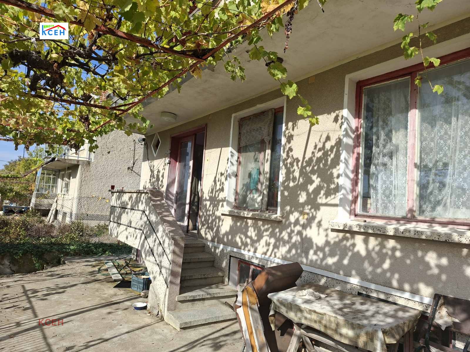 Продава ВИЛА, гр. Търговище, Вилна зона, снимка 3 - Вили - 56527235