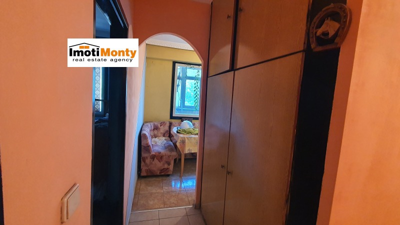 Продава  2-стаен град Видин , Гео Милев , 72 кв.м | 87311540 - изображение [4]