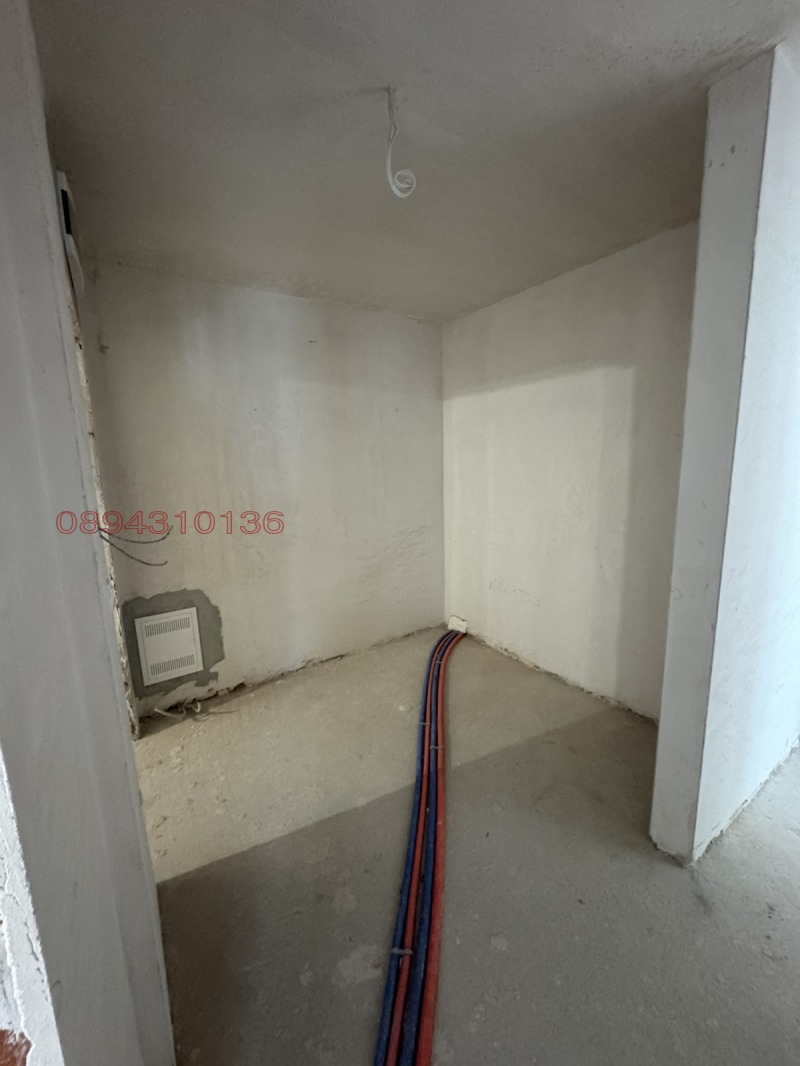 Na prodej  2 ložnice Sofia , Malinova dolina , 245 m2 | 71926232 - obraz [2]