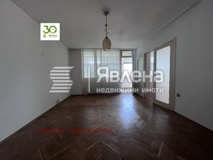 Продава  4-стаен град Варна , ВИНС-Червен площад , 120 кв.м | 91237582