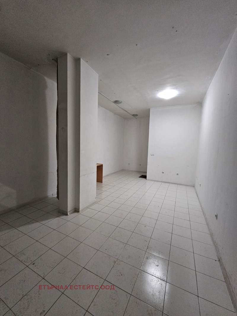 Продава  Магазин град София , Център , 45 кв.м | 47929639 - изображение [2]