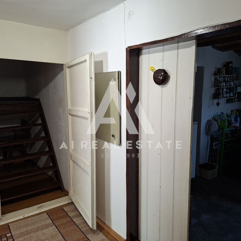 Продава КЪЩА, с. Обнова, област Плевен, снимка 10 - Къщи - 54882897