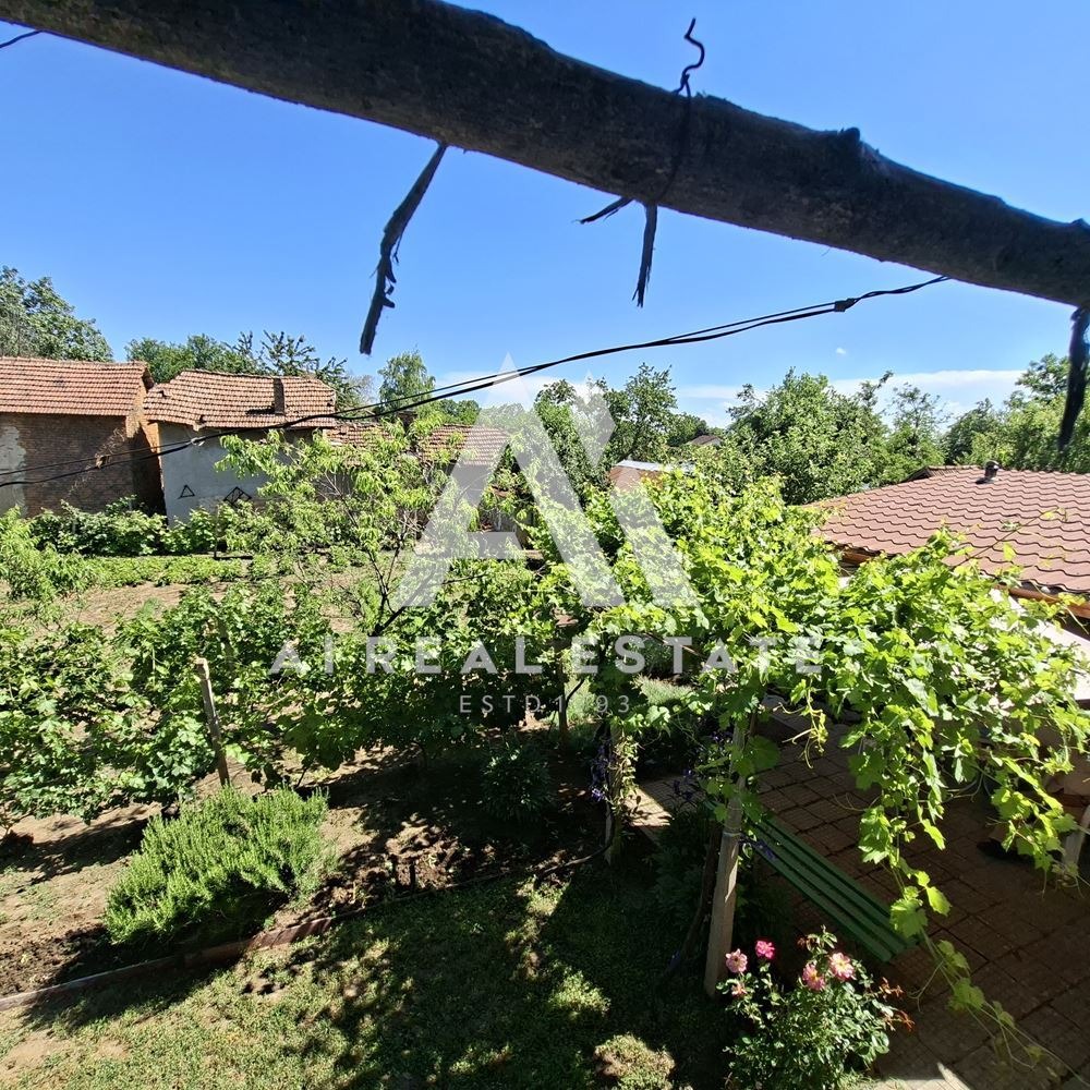 Продава КЪЩА, с. Обнова, област Плевен, снимка 16 - Къщи - 54882897
