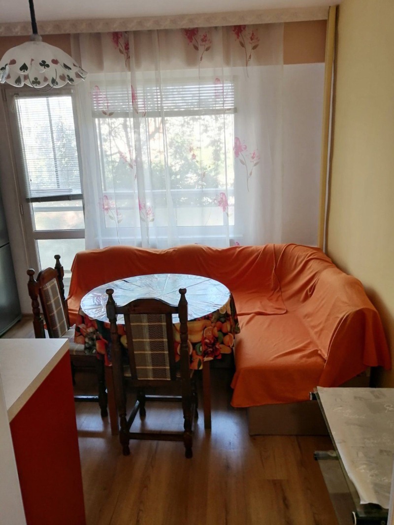 Продава  2-стаен град Варна , Възраждане 3 , 45 кв.м | 60959991 - изображение [2]