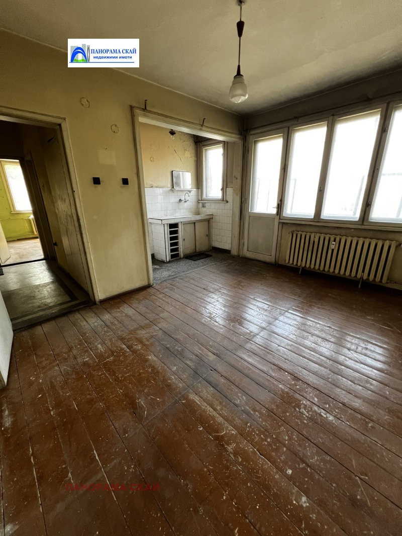Продава  3-стаен град Плевен , 9-ти квартал , 89 кв.м | 62461023 - изображение [3]