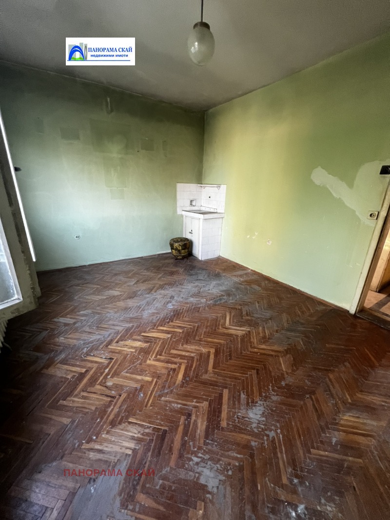 Продава  3-стаен град Плевен , 9-ти квартал , 89 кв.м | 62461023 - изображение [6]