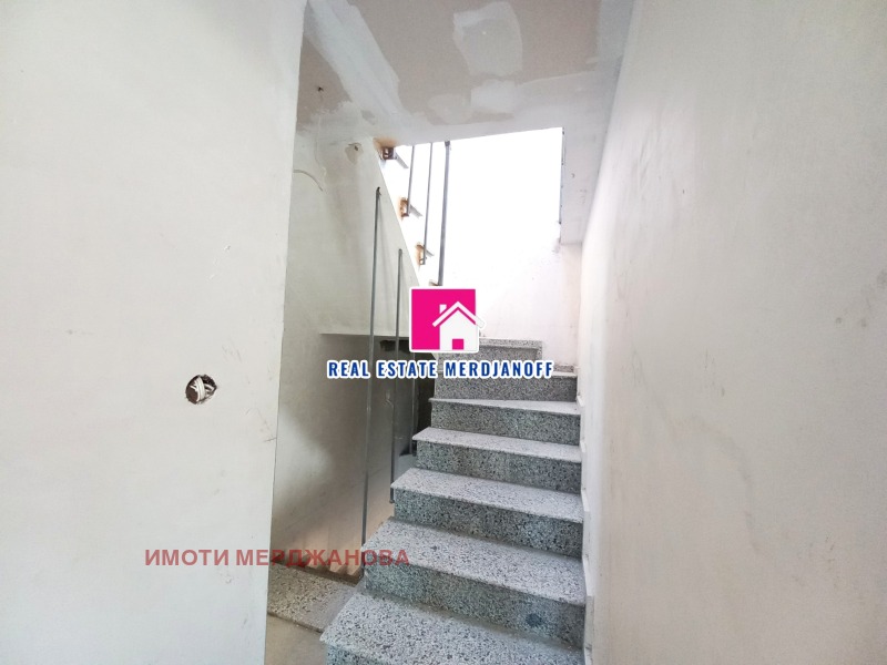 Продава  Етаж от къща град Стара Загора , Аязмото , 164 кв.м | 43846442 - изображение [11]
