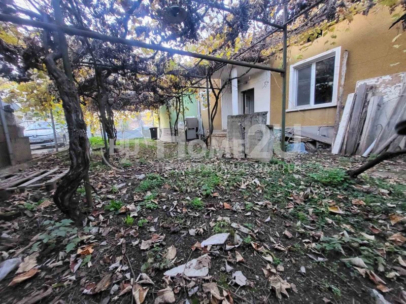 Продава КЪЩА, гр. Ботевград, област София област, снимка 8 - Къщи - 52379631