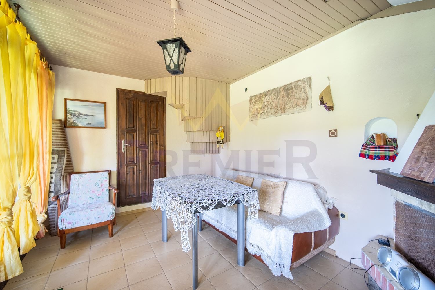 Продава КЪЩА, с. Долище, област Варна, снимка 9 - Къщи - 54601150