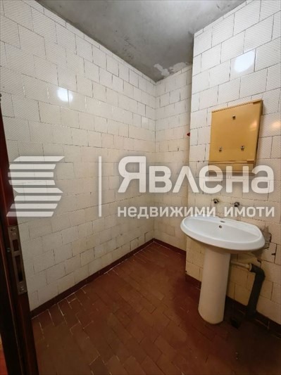 Продава 3-СТАЕН, гр. Благоевград, Еленово 2, снимка 11 - Aпартаменти - 48120117